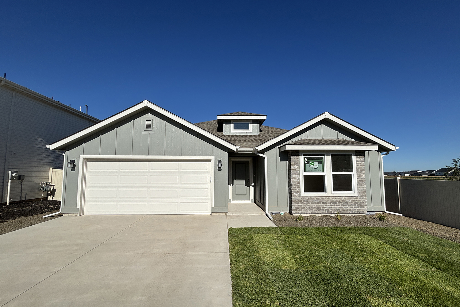 Owyhee H S0101 Plan1903 3991 N Keklik Ave
