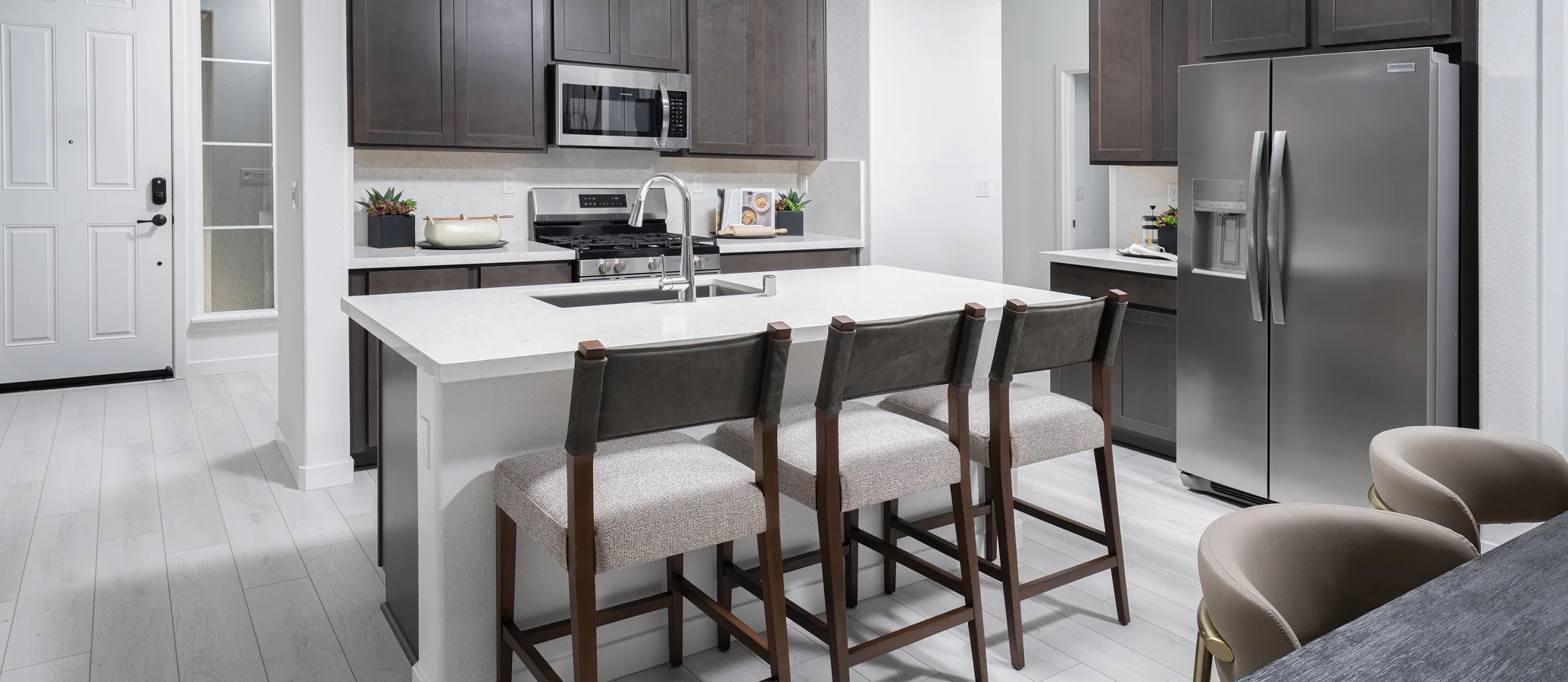 hero Cascade II Vineyard Parke Res1873 Kitchen F1