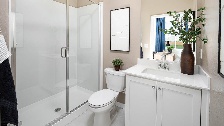 Symphony Arbor Ranch Res3025 NG Bath F1