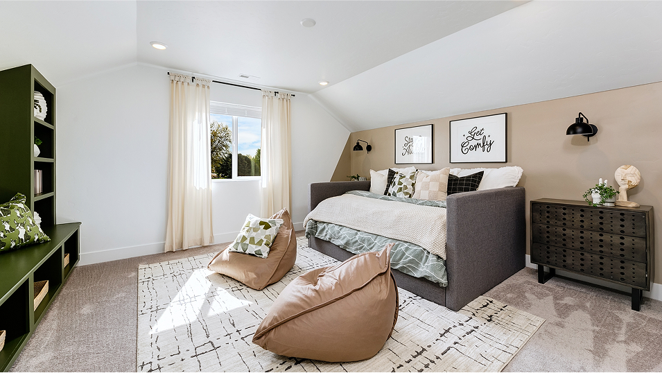 2350 Plan2350 Bed4 1of2 F2