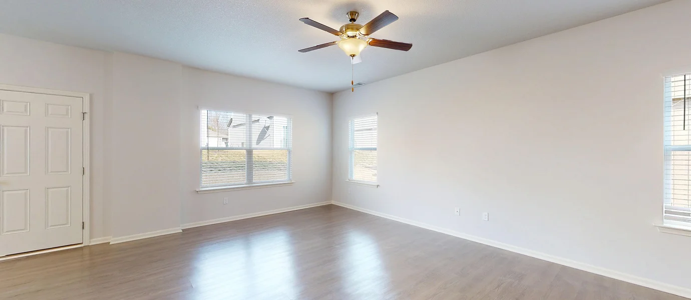 Taylor Core N300 Newberry Living 1of2 F1 5 21 25