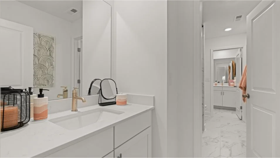 Magnolia Bathroom 3
