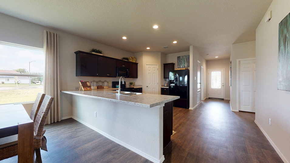Taylor Core C950 Cypress Kitchen 1of2 F1