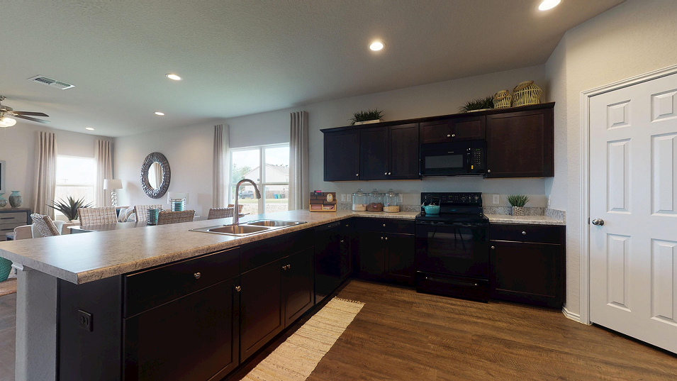 Taylor Core C950 Cypress Kitchen 2of2 F1