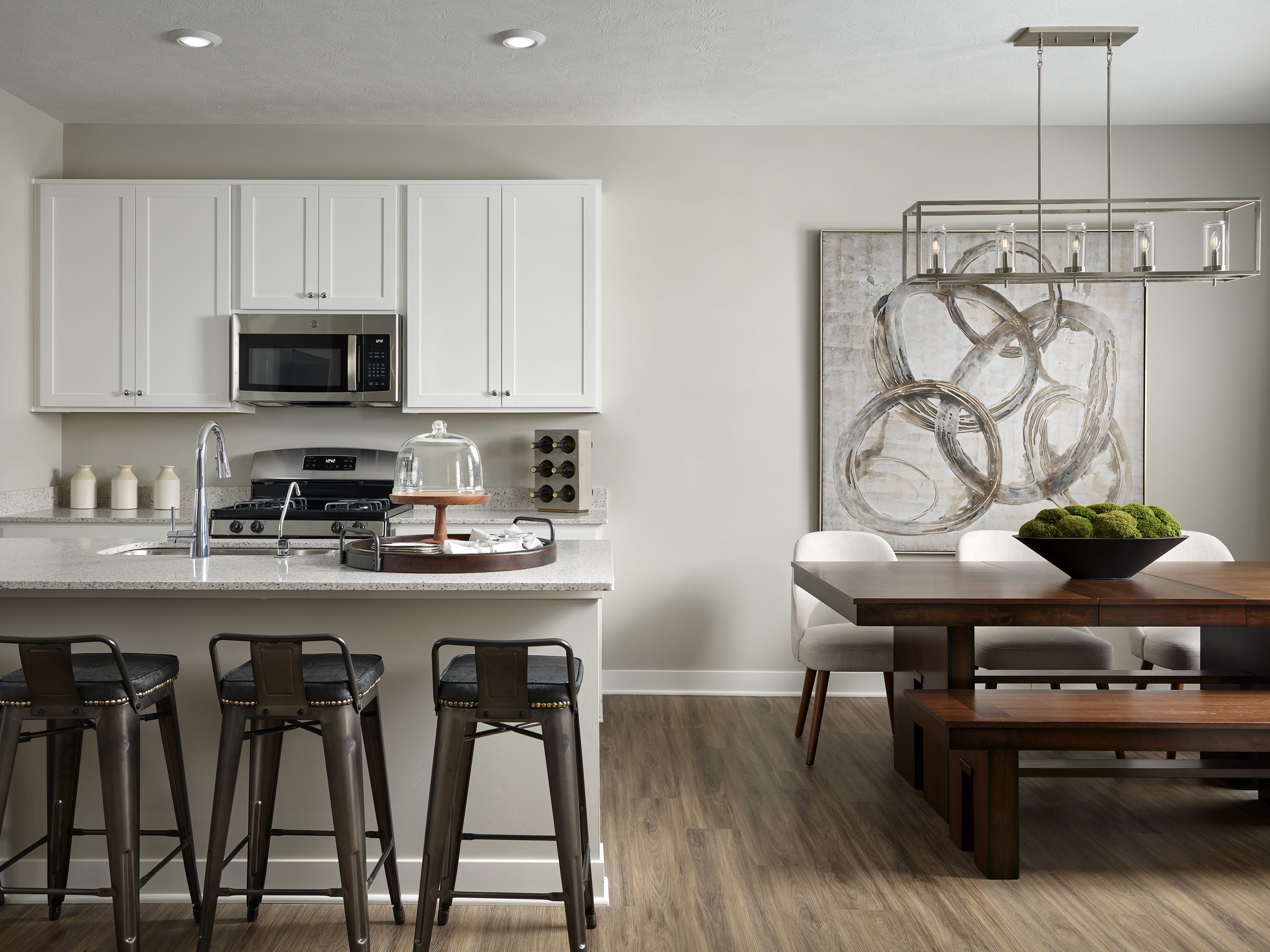 Kitchen & Dining Room
