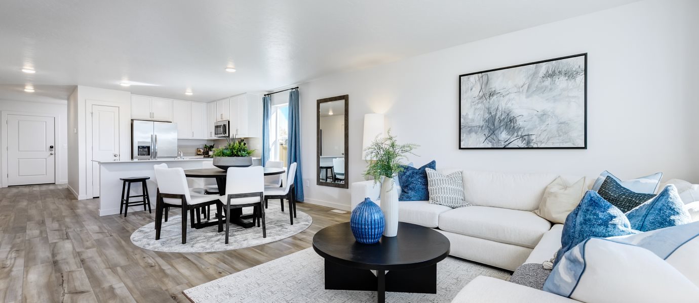 Plan 1874 Family Room