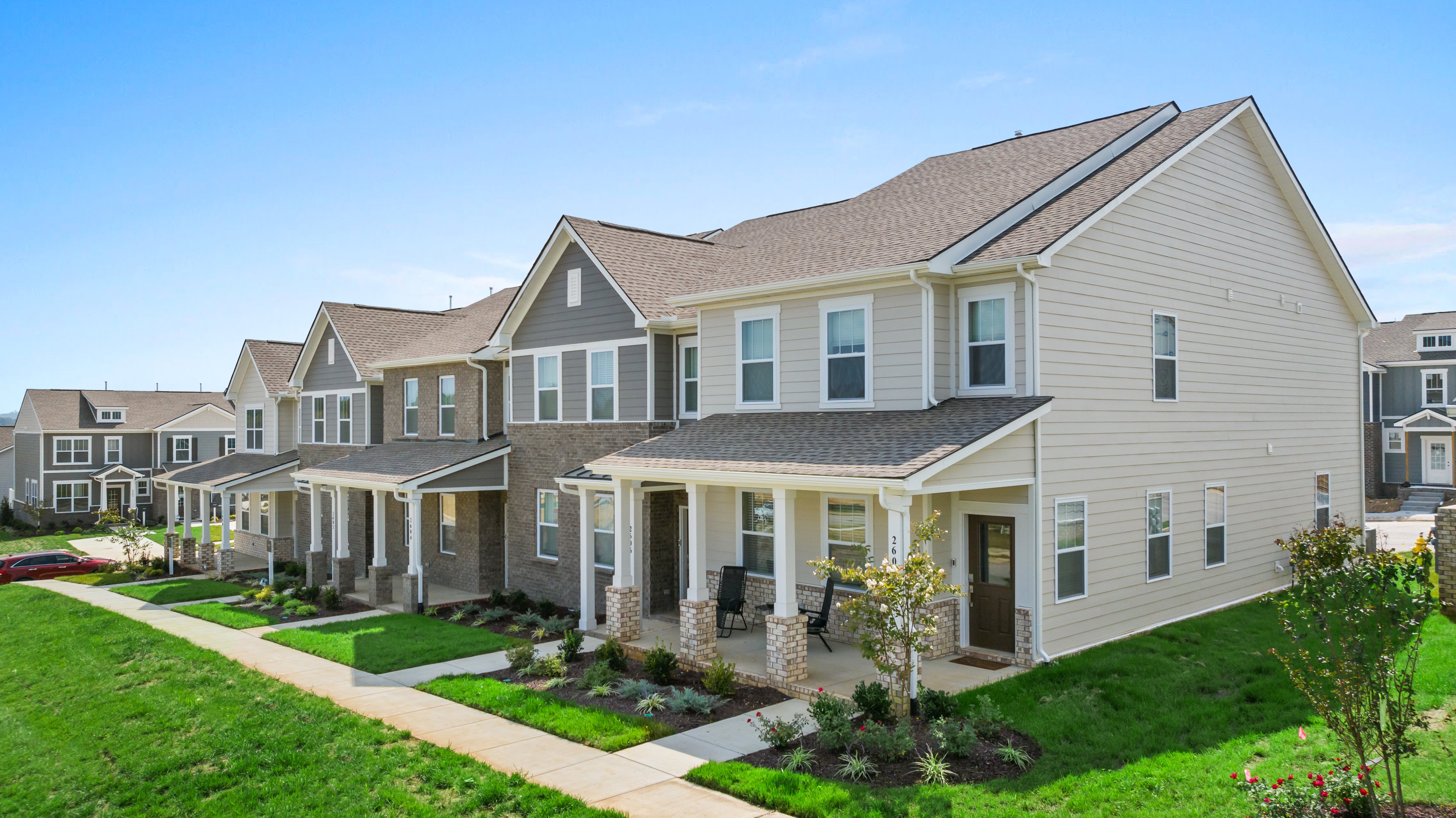 Drumwright Townhome String