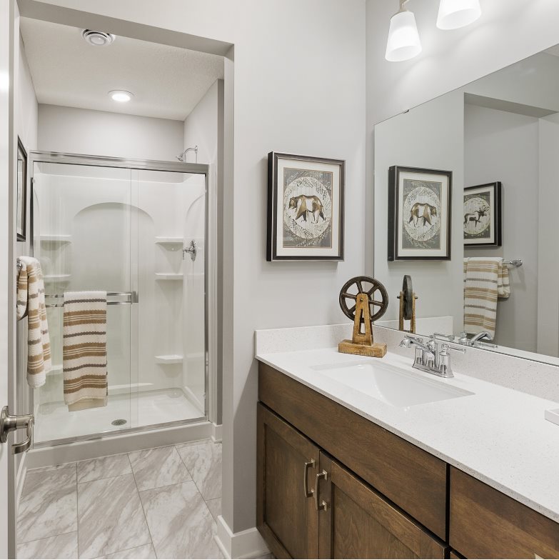 E H05 Washburn Lower Level Bath F0 Base2