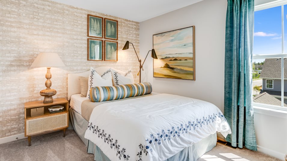 Ellington Bedroom 2