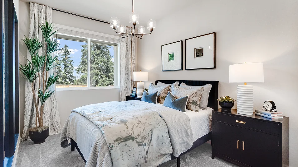 2350 Jade Bed4 F1